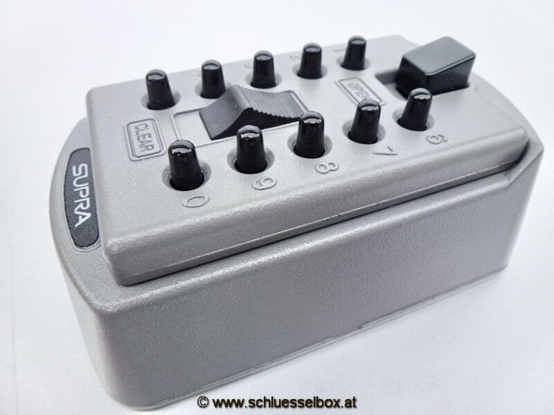 980e0a7fc3512428db92d47b39b8075f