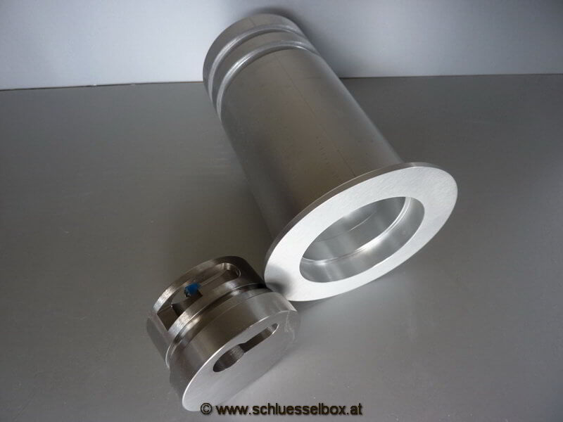 aaf506775f2a44692ce87d5e633a176c