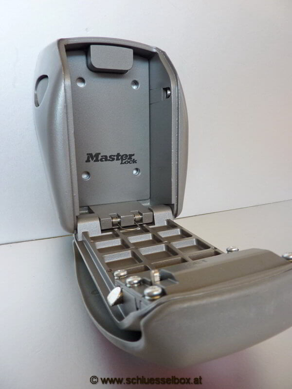 09722de56e1acf2613d22d2356ec4a28