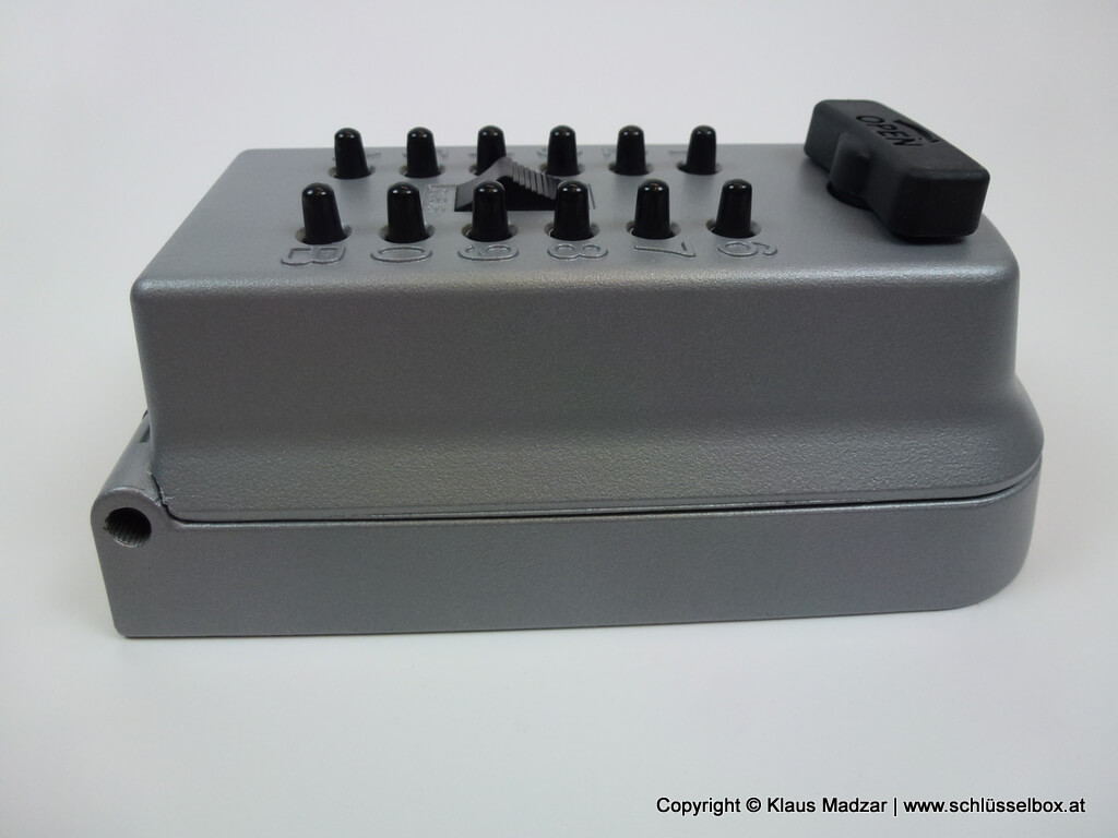 69bb588726080dd0db30cd6cdbf58423579c65ad46d72