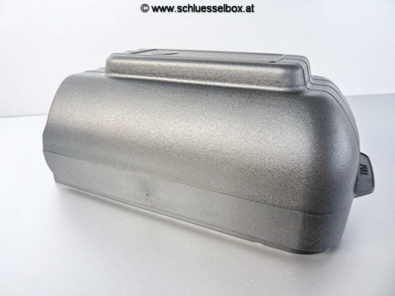 f22b1da6b6d0464a1369cc0d14472e0d